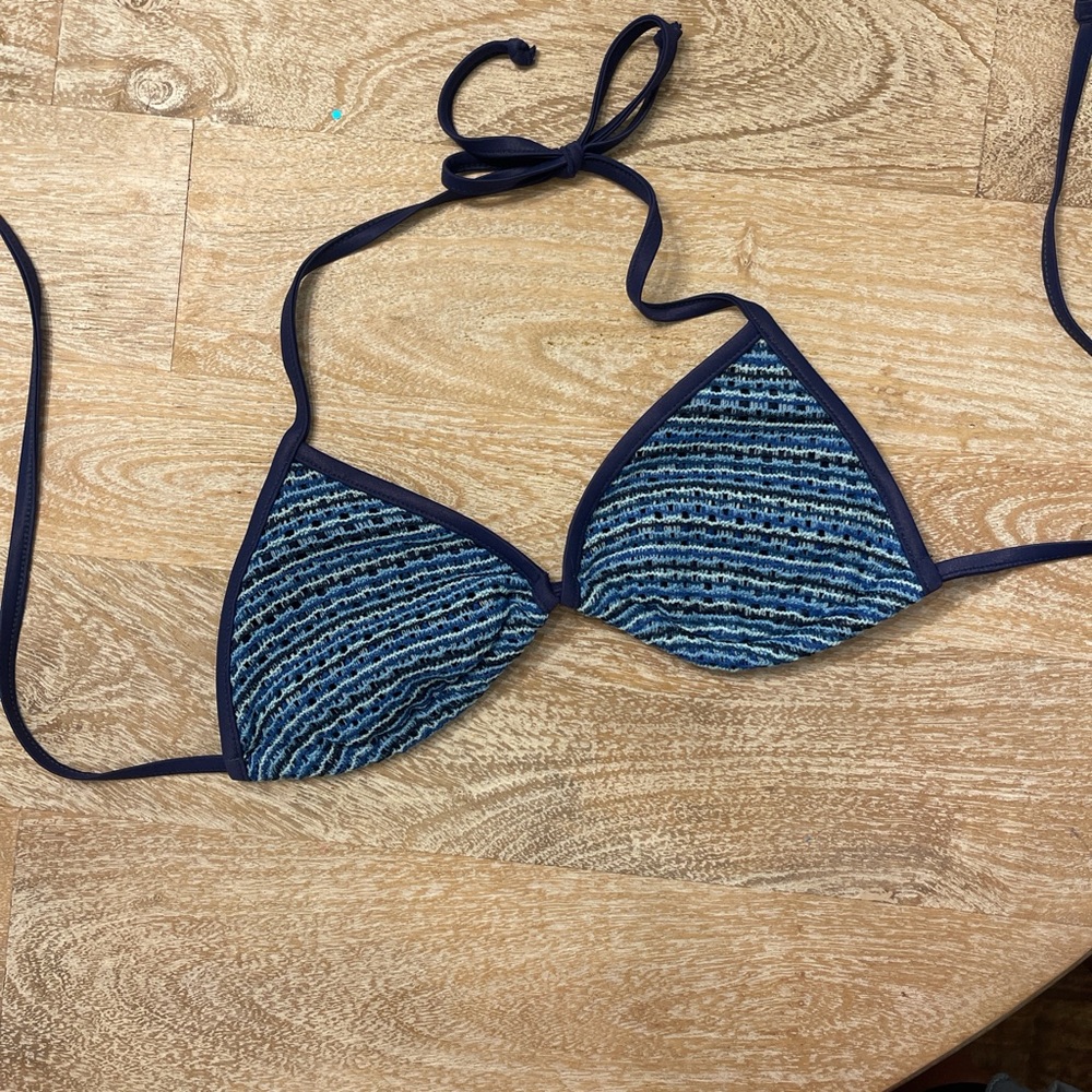 Vintage Y2K Liquid Girl Blue Triangle Bikini Top GADZOOKS